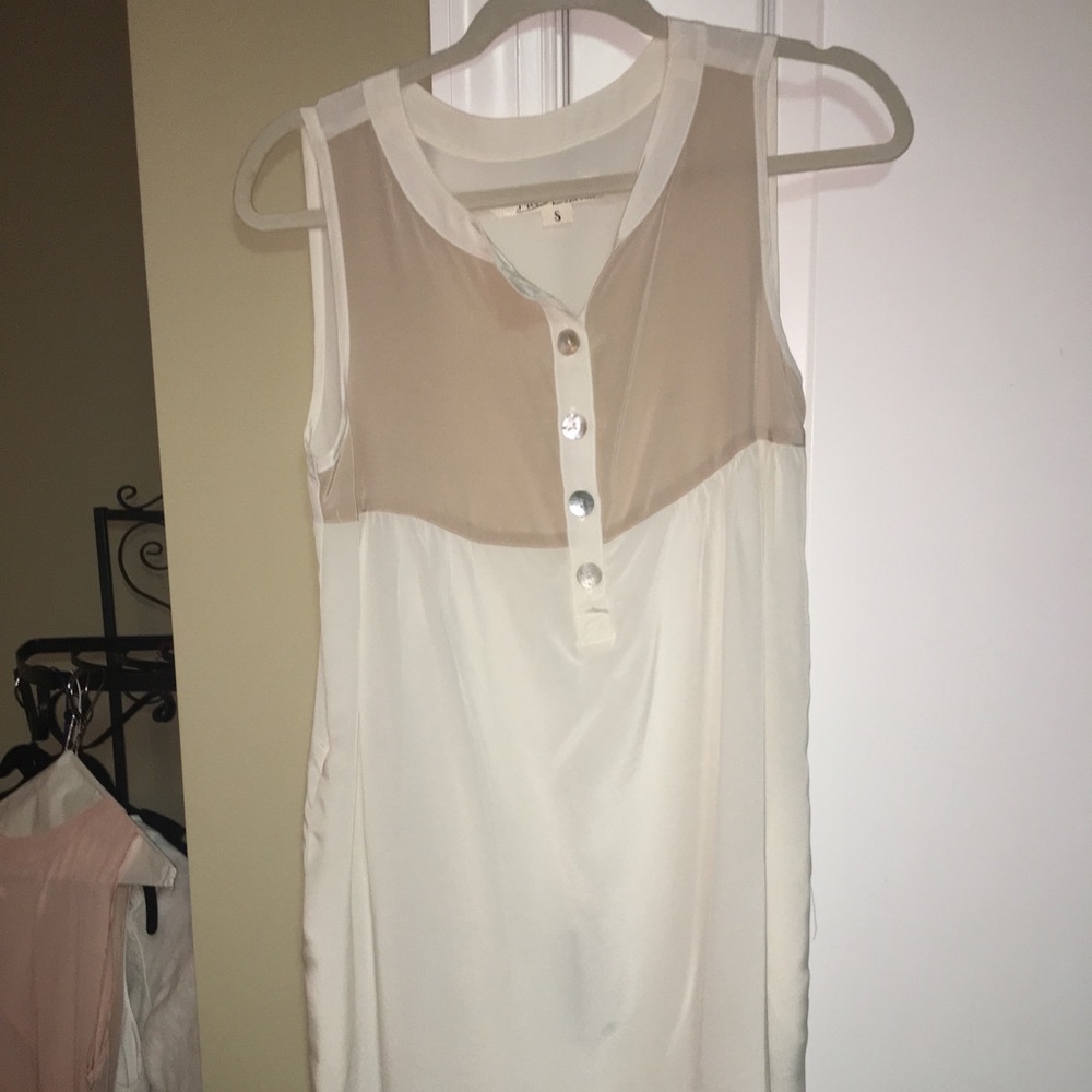 White/Tan Button Top/Dress
